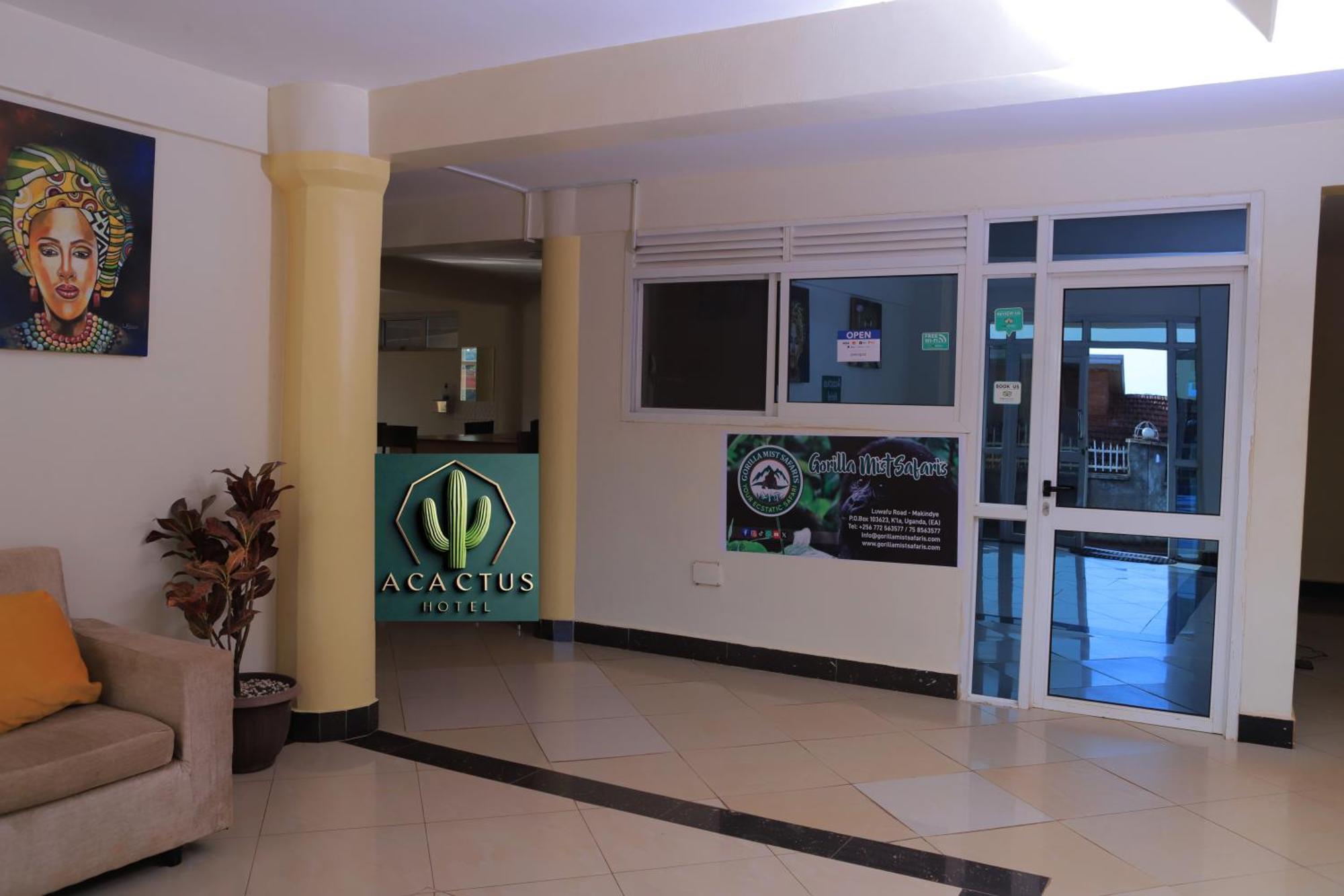 Acactus Hotel Kampala Bagian luar foto